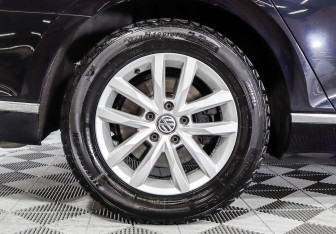 Подержанный автомобиль Volkswagen Passat Wagon 2018 года (5 фото)