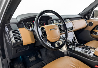 Подержанный автомобиль Land Rover Range Rover 2020 года (16 фото)