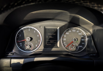 Подержанный автомобиль Volkswagen Tiguan 2012 года (13 фото)