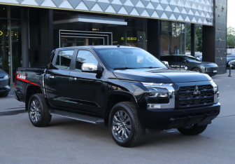 Новый Mitsubishi L200 2025 (3 фото)