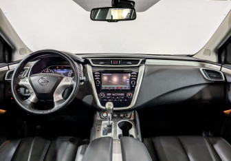 Подержанный автомобиль Nissan Murano Suv 2019 года (14 фото)