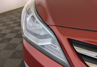 Подержанный автомобиль Hyundai Solaris Sedan 2016 года (11 фото)