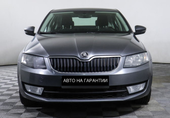 Подержанный автомобиль Skoda Octavia Liftback 2016 года (2 фото)