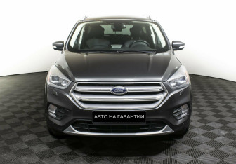 Подержанный автомобиль Ford Kuga 2017 года (2 фото)