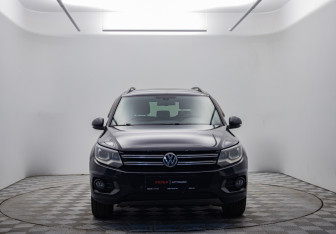 Подержанный автомобиль Volkswagen Tiguan 2012 года (2 фото)