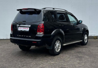 Подержанный автомобиль SsangYong Rexton 2007 года (5 фото)