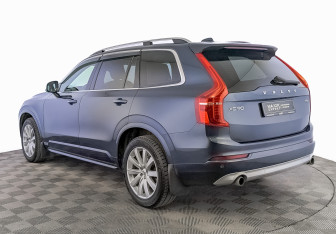 Подержанный автомобиль Volvo XC90 2018 года (7 фото)