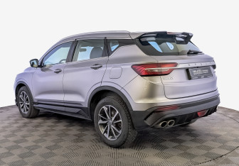 Подержанный автомобиль Geely Coolray 2022 года (7 фото)