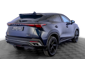 Подержанный автомобиль Omoda C5 2023 года (5 фото)