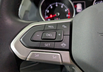 Подержанный автомобиль Volkswagen Tiguan 2021 года (21 фото)