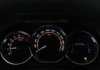 Подержанный автомобиль LADA (ВАЗ) Largus Wagon 2024 года (11 фото)