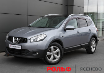 Подержанный автомобиль Nissan Qashqai+2 2011 года (1 фото)