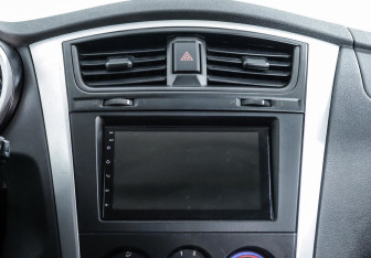 Подержанный автомобиль Datsun mi-DO 2015 года (10 фото)