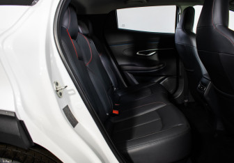 Подержанный автомобиль Changan UNI-T 2022 года (9 фото)