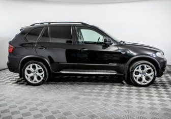 Подержанный автомобиль BMW X5 2010 года (4 фото)