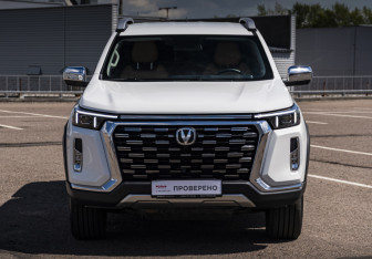 Подержанный автомобиль Changan Hunter Plus 2024 года (3 фото)