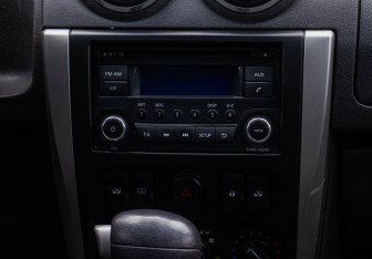 Подержанный автомобиль Nissan Almera Sedan 2013 года (14 фото)
