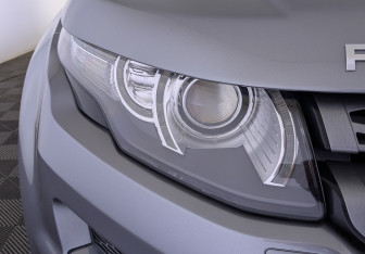 Подержанный автомобиль Land Rover Range Rover Evoque 2014 года (11 фото)