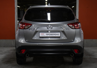 Подержанный автомобиль Mazda CX-5 2013 года (6 фото)