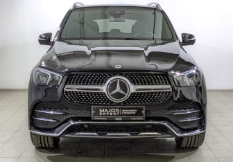 Подержанный автомобиль Mercedes-Benz GLE 2021 года (2 фото)
