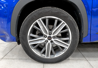 Подержанный автомобиль Exeed LX 2022 года (18 фото)