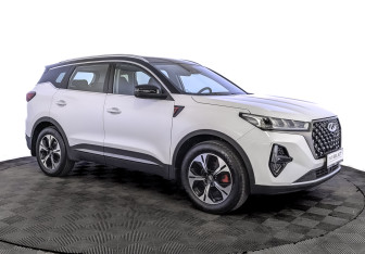 Подержанный автомобиль Chery Tiggo 7 Pro Max 2023 года (3 фото)
