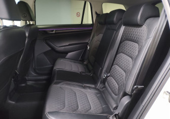 Подержанный автомобиль Skoda Kodiaq 2020 года (11 фото)