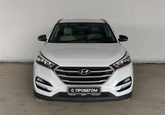 Подержанный автомобиль Hyundai Tucson 2016 года (2 фото)