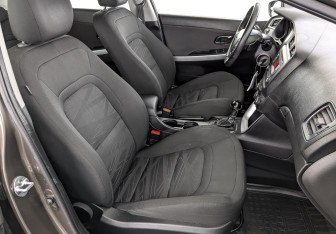 Подержанный автомобиль Kia Ceed Hatchback 2017 года (24 фото)