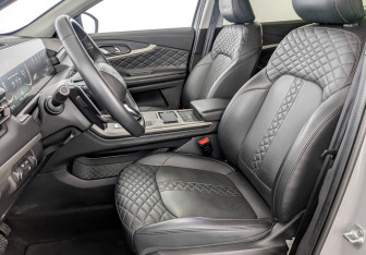 Подержанный автомобиль Exeed TXL 2023 года (20 фото)