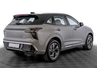 Новый Hongqi HS3 2025 (2 фото)