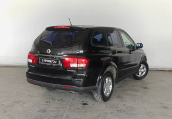Подержанный автомобиль SsangYong Kyron 2012 года (6 фото)