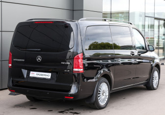 Подержанный автомобиль Mercedes-Benz Vito 2018 года (5 фото)