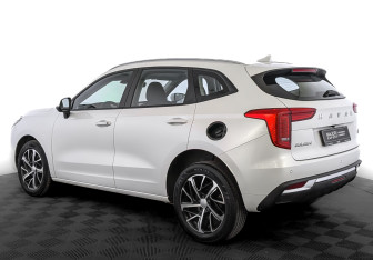 Подержанный автомобиль Haval Jolion 2022 года (7 фото)