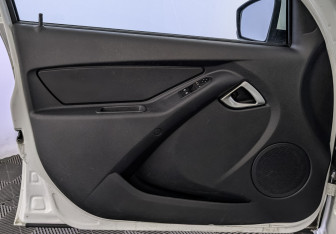 Подержанный автомобиль LADA (ВАЗ) Granta Sedan 2023 года (19 фото)