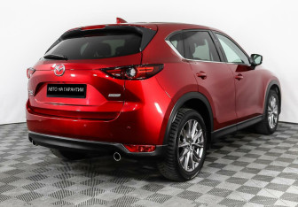 Подержанный автомобиль Mazda CX-5 2019 года (5 фото)