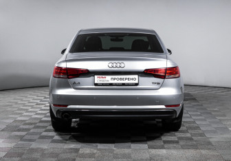 Подержанный автомобиль Audi A4 Sedan 2015 года (6 фото)