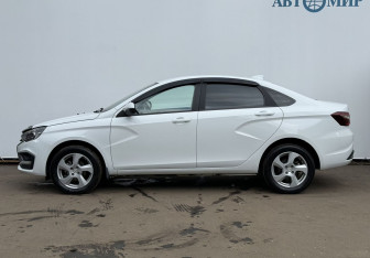 Подержанный автомобиль LADA (ВАЗ) Vesta Sedan 2023 года (8 фото)