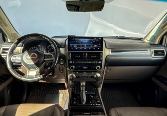 Подержанный автомобиль Lexus GX 2019 года (14 фото)