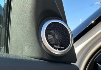 Новый Land Rover Range Rover Evoque 2025 (17 фото)