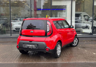 Подержанный автомобиль Kia Soul 2014 года (8 фото)