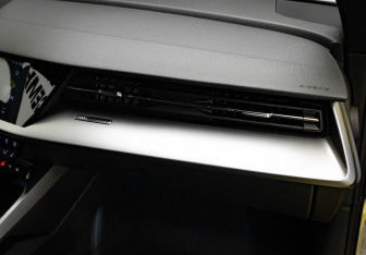 Подержанный автомобиль Audi A3 Sedan 2021 года (27 фото)