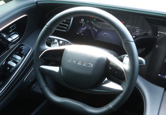 Подержанный автомобиль Exeed VX 2024 года (14 фото)