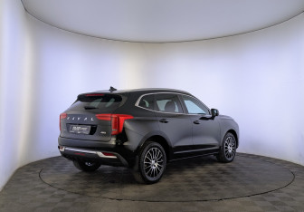 Подержанный автомобиль Haval Jolion 2023 года (5 фото)