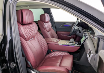 Подержанный автомобиль Hongqi E-HS9 2022 года (23 фото)