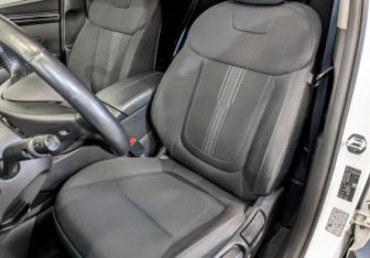 Подержанный автомобиль Hyundai Tucson 2022 года (19 фото)