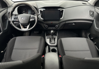 Подержанный автомобиль Hyundai Creta 2018 года (11 фото)