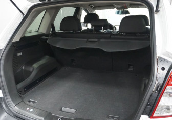 Подержанный автомобиль Opel Antara 2013 года (9 фото)