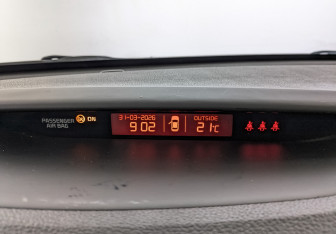 Подержанный автомобиль Kia Ceed Hatchback 2014 года (26 фото)