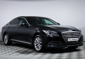 Подержанный автомобиль Hyundai Genesis 2016 года (3 фото)